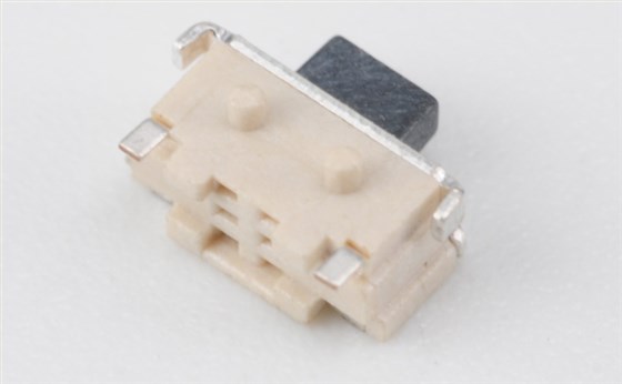 輕觸開(kāi)關(guān) 