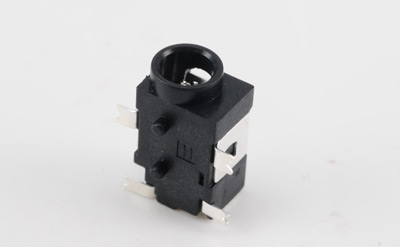 dc電源插座連接方法及特征