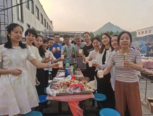 品味港源燒烤，感受淄博味道